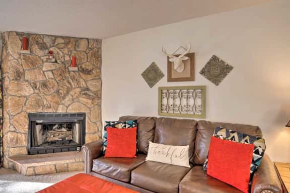Angel Fire Condo Mountain Retreat by Velo - Image 1