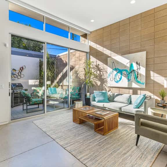 Palm Desert Velo - Modern Condo w Spa - Image 1