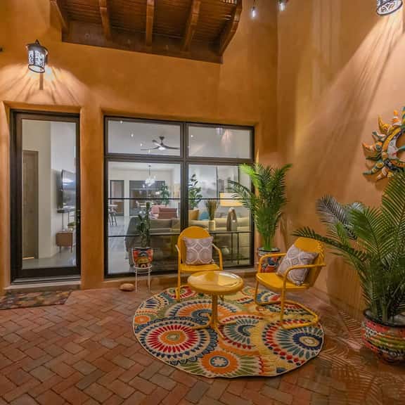 Mercado Escondido by Velo - Image 1