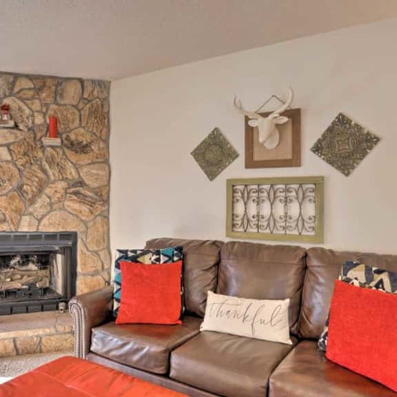Angel Fire Condo Mountain Retreat by Velo - Image 1