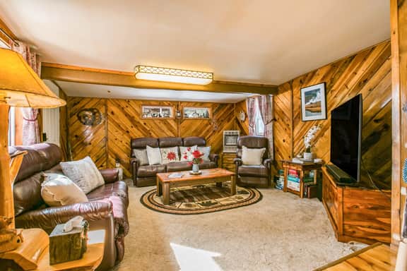 Medallion Cabin by Velo - Image 5